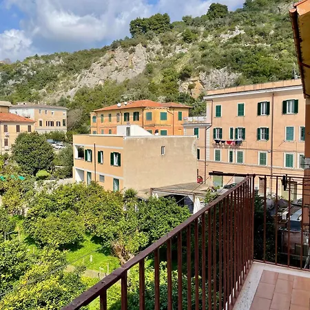 Piazza E Onde *