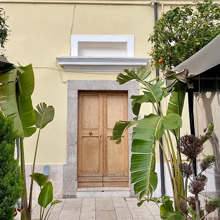 Piazza E Onde Apartment